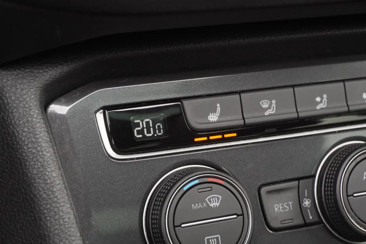 1.5 TSI Comfortline Business 7PERS+Pano-dak+Led+Navigatie+Camera+18"Lmv+Parkeer-Spiegel+Winter-Pakket