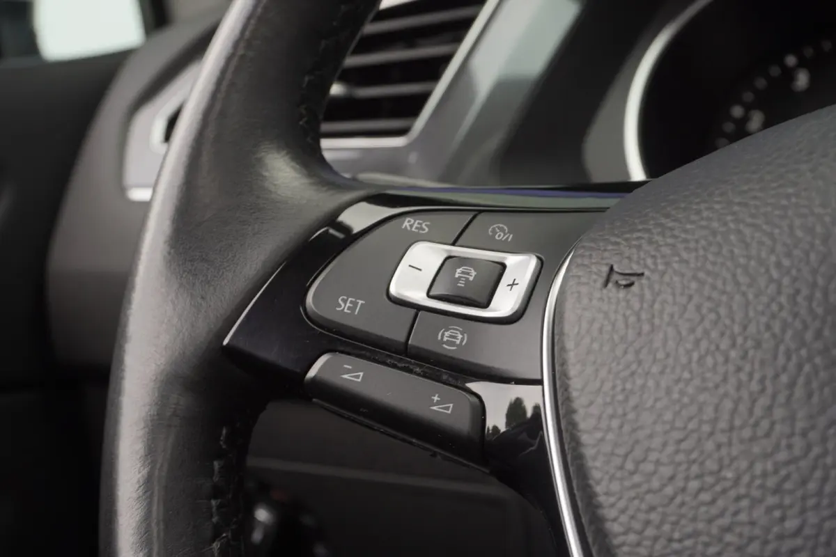 1.5 TSI Comfortline Business 7PERS+Pano-dak+Led+Navigatie+Camera+18"Lmv+Parkeer-Spiegel+Winter-Pakket