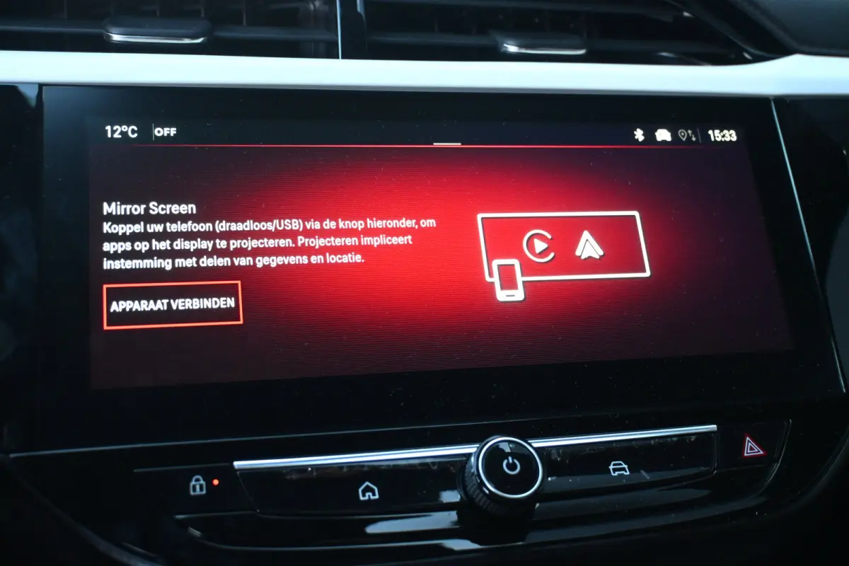 GS | Achteruitrijcamera 180° | Dode hoek waarschuwing | Draadloze Apple Carplay en Android Auto
