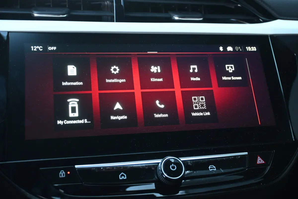 GS | Achteruitrijcamera 180° | Dode hoek waarschuwing | Draadloze Apple Carplay en Android Auto
