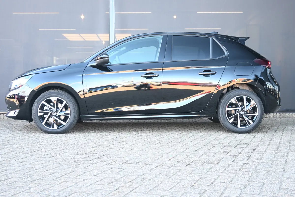GS | Achteruitrijcamera 180° | Dode hoek waarschuwing | Draadloze Apple Carplay en Android Auto