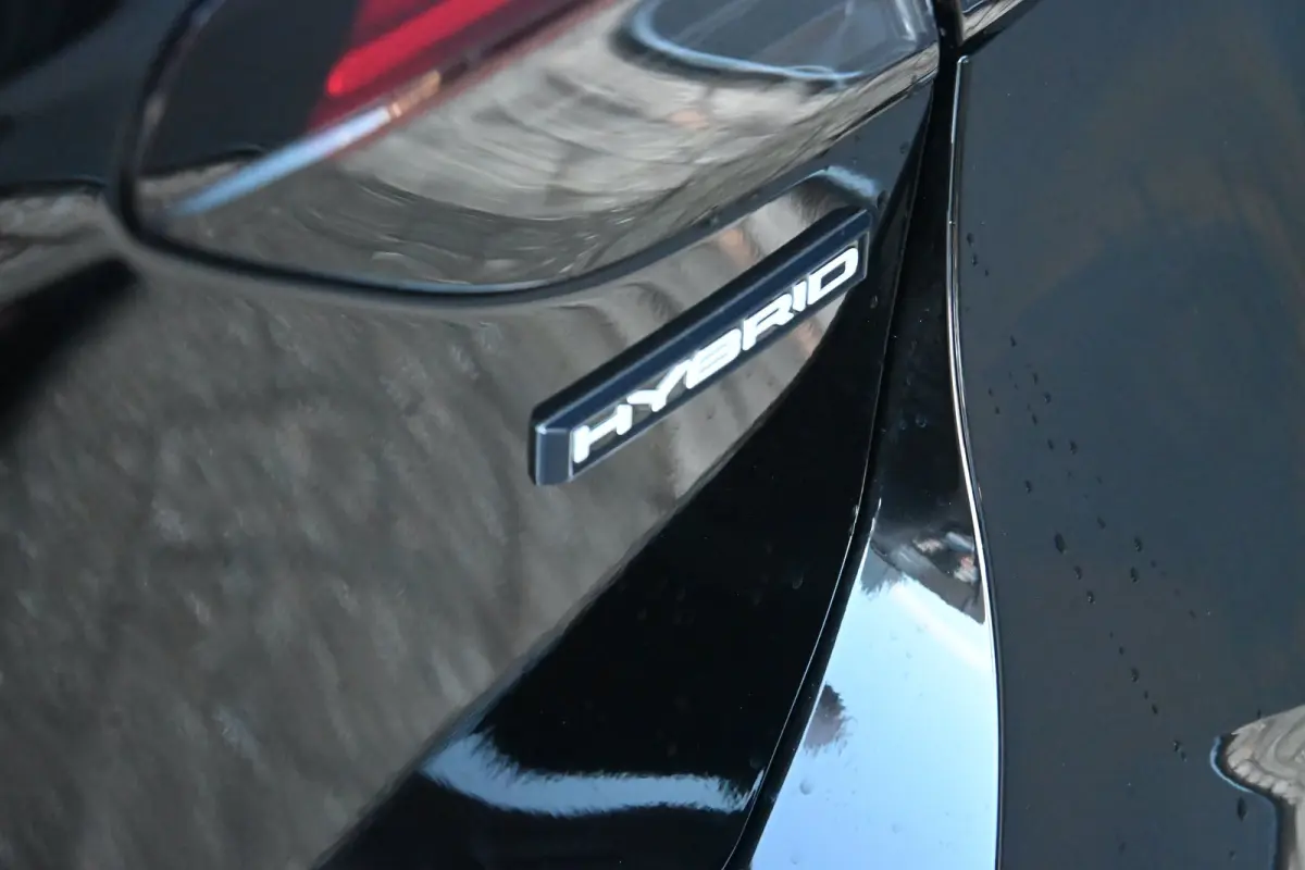 GS | Achteruitrijcamera 180° | Dode hoek waarschuwing | Draadloze Apple Carplay en Android Auto