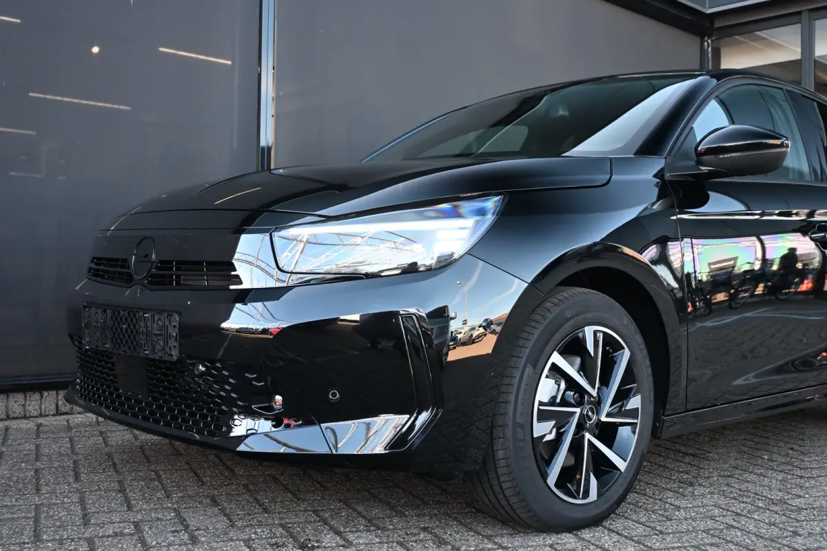 GS | Achteruitrijcamera 180° | Dode hoek waarschuwing | Draadloze Apple Carplay en Android Auto