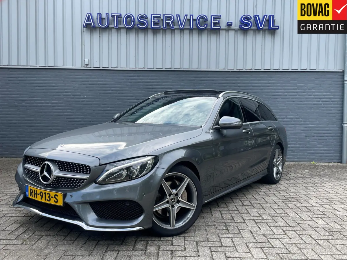 180 AMG Sport - Trekhaak - Panoramadak - Camera etc etc
