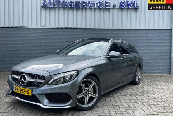 180 AMG Sport - Trekhaak - Panoramadak - Camera etc etc