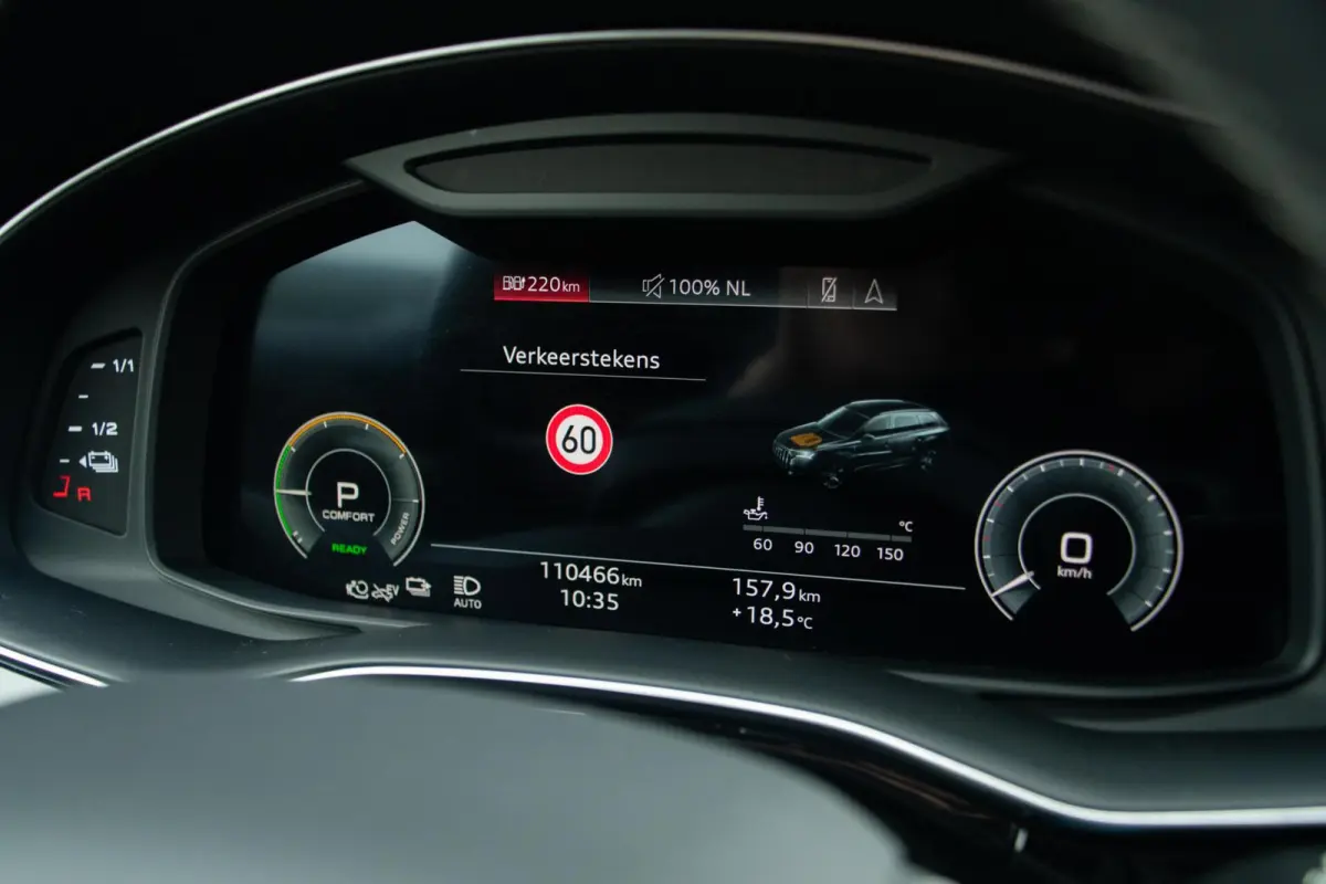 55 TFSIe quattro Pro S-line|DAB|HUD|sfeerverlichting