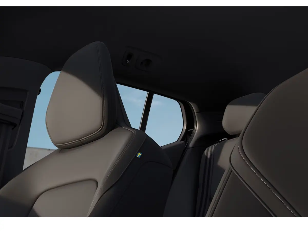 P5 Long Range Plus Black Edition Europa 69 kWh | 11 kW lader | Alarmsysteem | Apple Carplay/Android Auto|telefoonintegratie premium