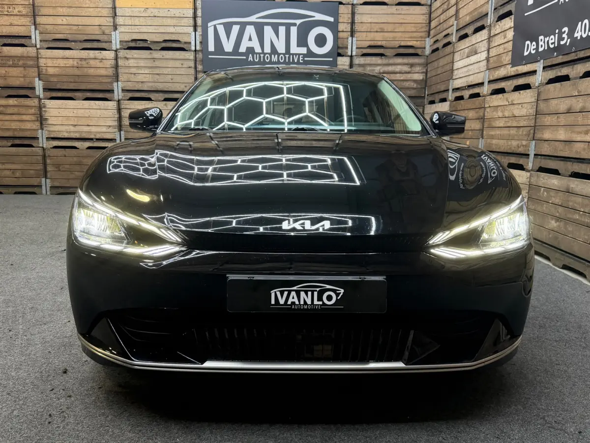 Plus Advanced AWD 77.4 kWh, Leder, 20"LM, Pano, adap cruise, stoelverw / koeling