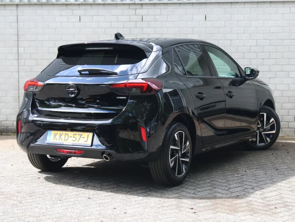1.2 Turbo Hybrid GS | Navigatie | Achteruitrijcamera | Climate Control | Dodehoek Detectie | Apple CarPlay/AndroidAuto | Keyless Entry/Start |
