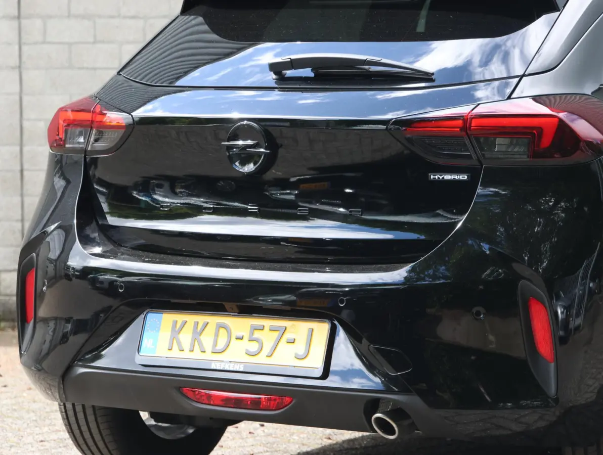 1.2 Turbo Hybrid GS | Navigatie | Achteruitrijcamera | Climate Control | Dodehoek Detectie | Apple CarPlay/AndroidAuto | Keyless Entry/Start |