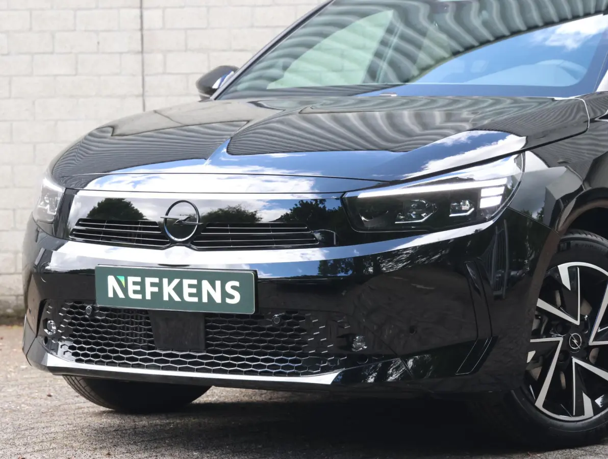 1.2 Turbo Hybrid GS | Navigatie | Achteruitrijcamera | Climate Control | Dodehoek Detectie | Apple CarPlay/AndroidAuto | Keyless Entry/Start |