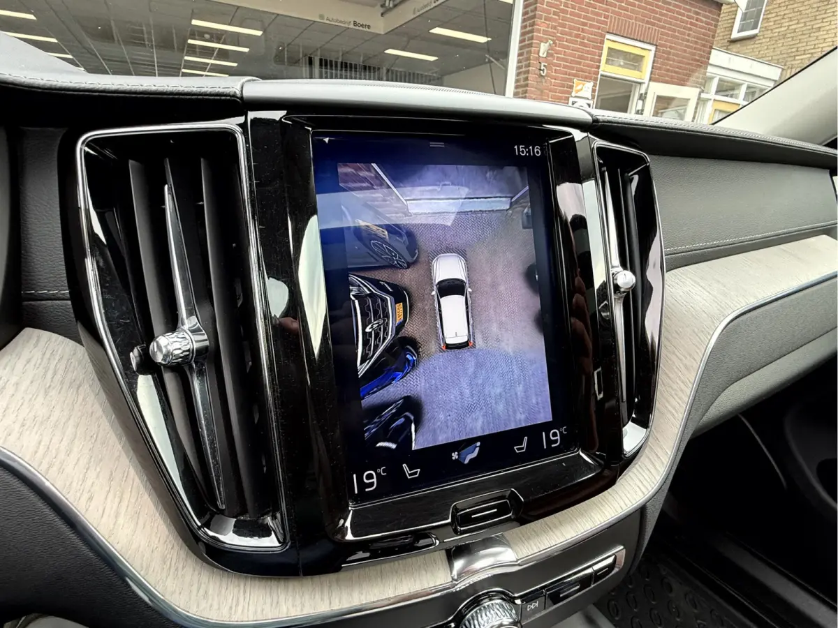2.0 T8 Twin Engine AWD Inscription Panoramadak, Trekhaak, 360 camera