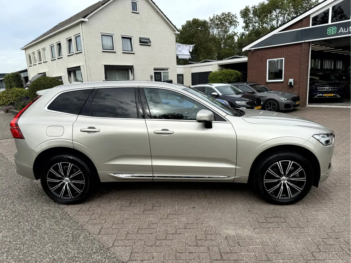 2.0 T8 Twin Engine AWD Inscription Panoramadak, Trekhaak, 360 camera