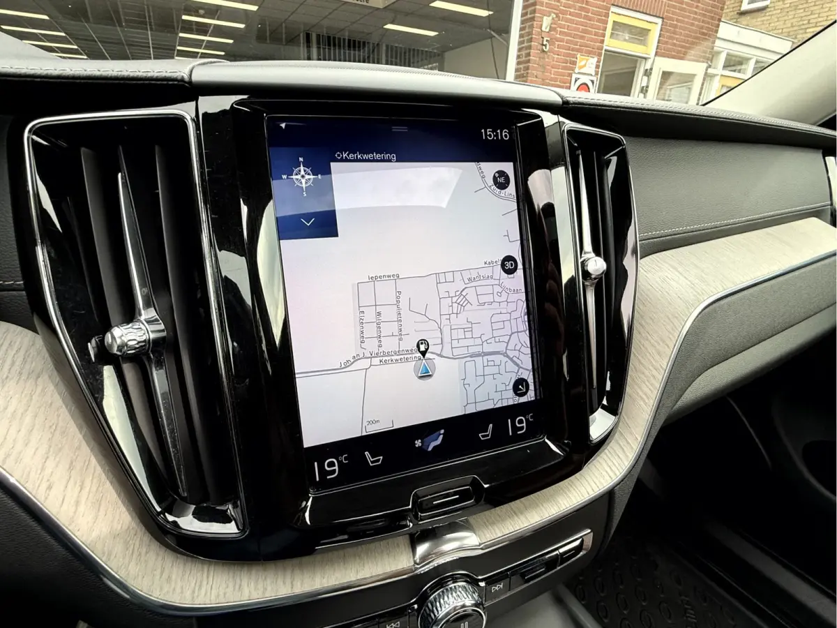 2.0 T8 Twin Engine AWD Inscription Panoramadak, Trekhaak, 360 camera