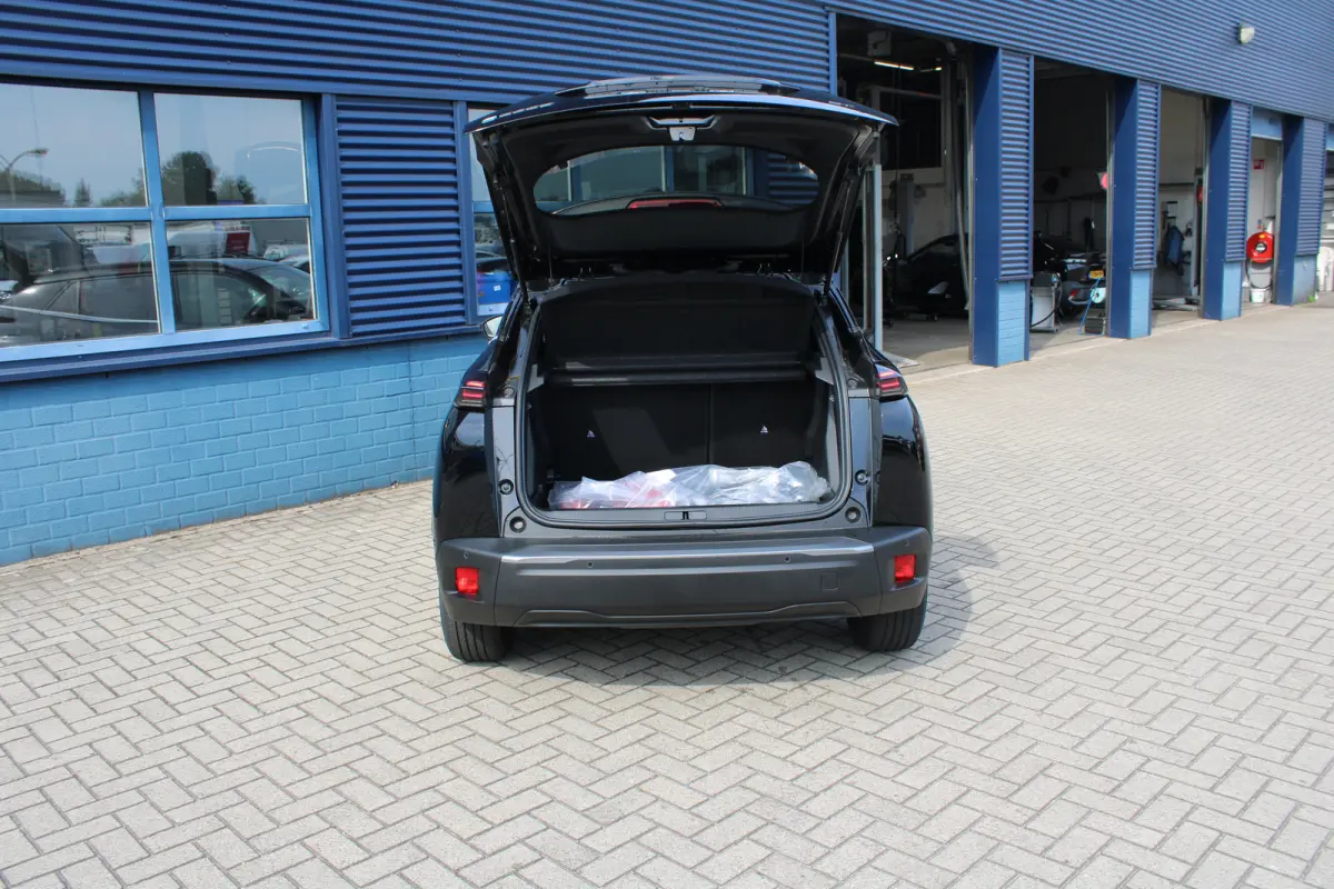 GT - Electric | Advanced Active Safety Brake met camera en radar | Climate Control | Elektrisch verstelbare en verwarmbare buitenspiegels