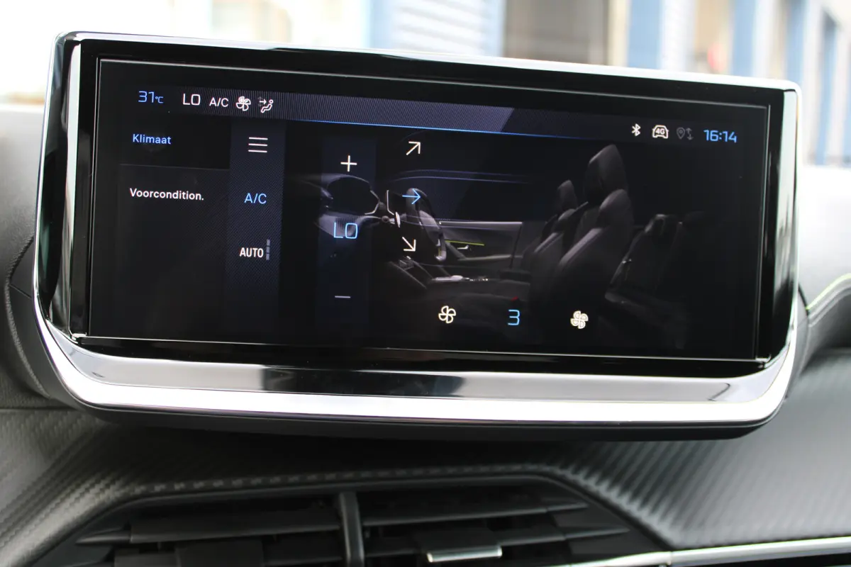 GT - Electric | Advanced Active Safety Brake met camera en radar | Climate Control | Elektrisch verstelbare en verwarmbare buitenspiegels