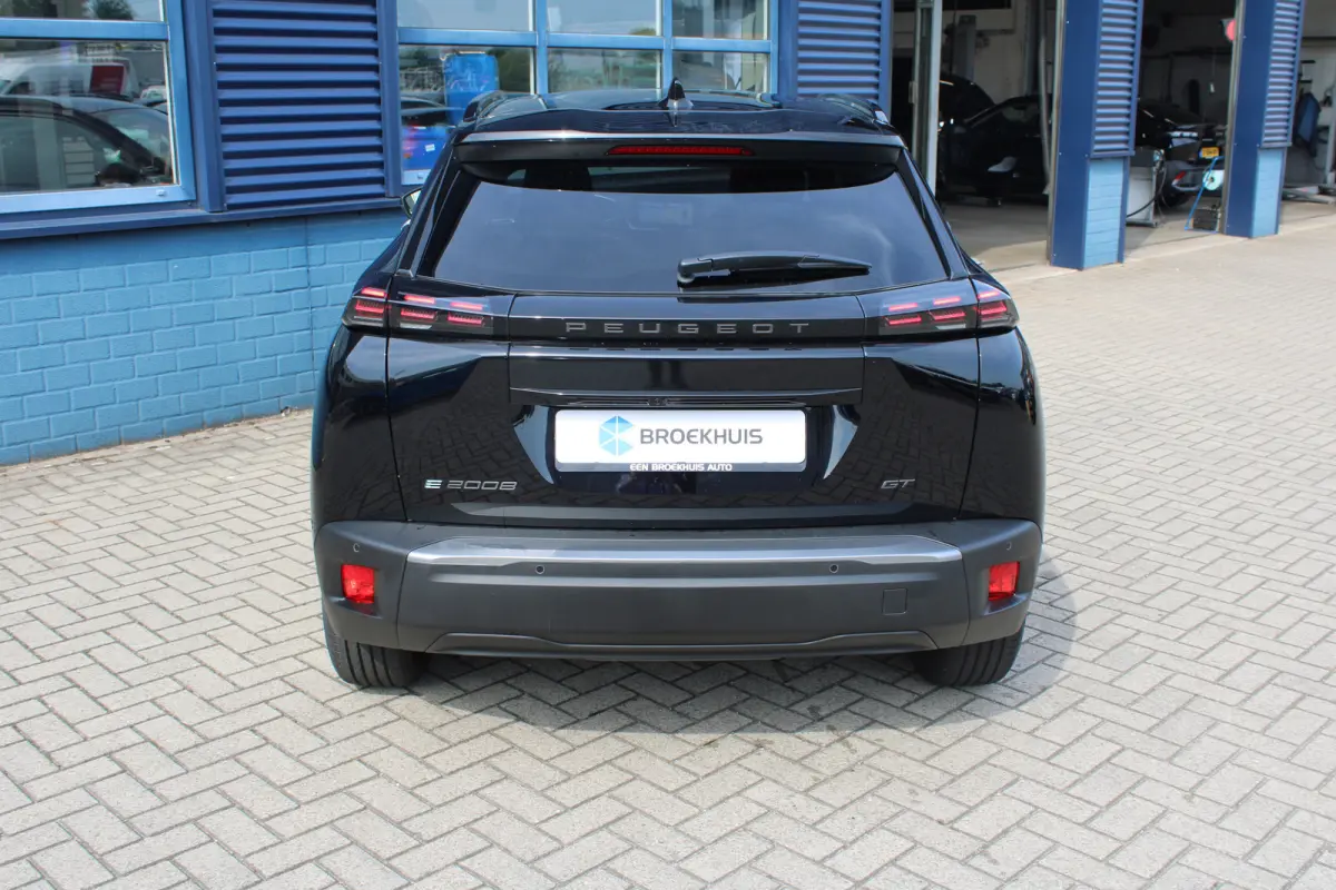 GT - Electric | Advanced Active Safety Brake met camera en radar | Climate Control | Elektrisch verstelbare en verwarmbare buitenspiegels