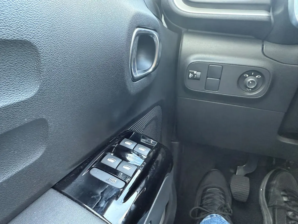 1.2 PureTech Shine,Navi, Camera, Airco, Dealer auto, 1ste eigenaar, Keyless, INC BTW