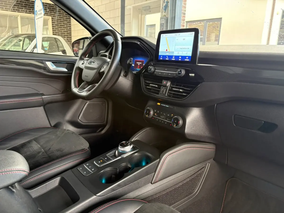 2.5 20V 2.5 PHEV ST-Line X Panorama, B&O, Dealer O.H