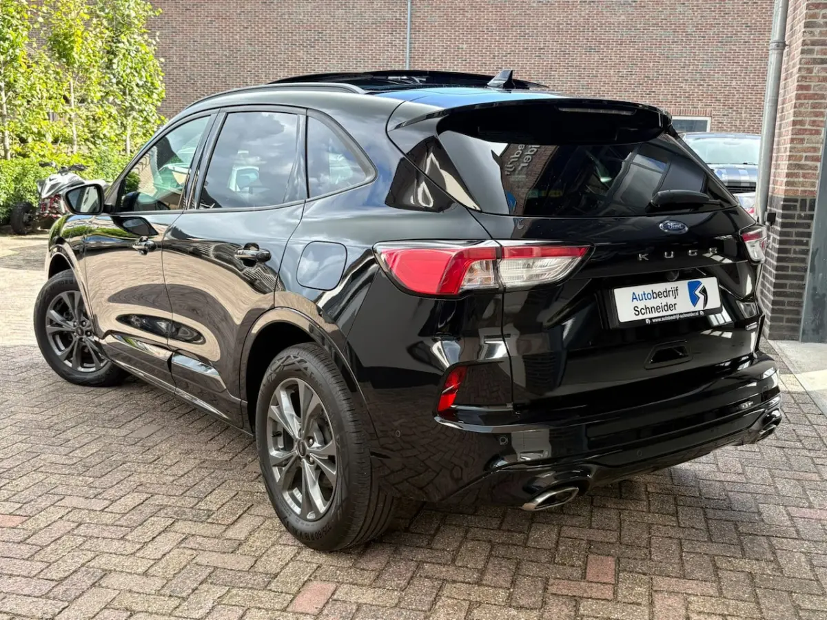 2.5 20V 2.5 PHEV ST-Line X Panorama, B&O, Dealer O.H