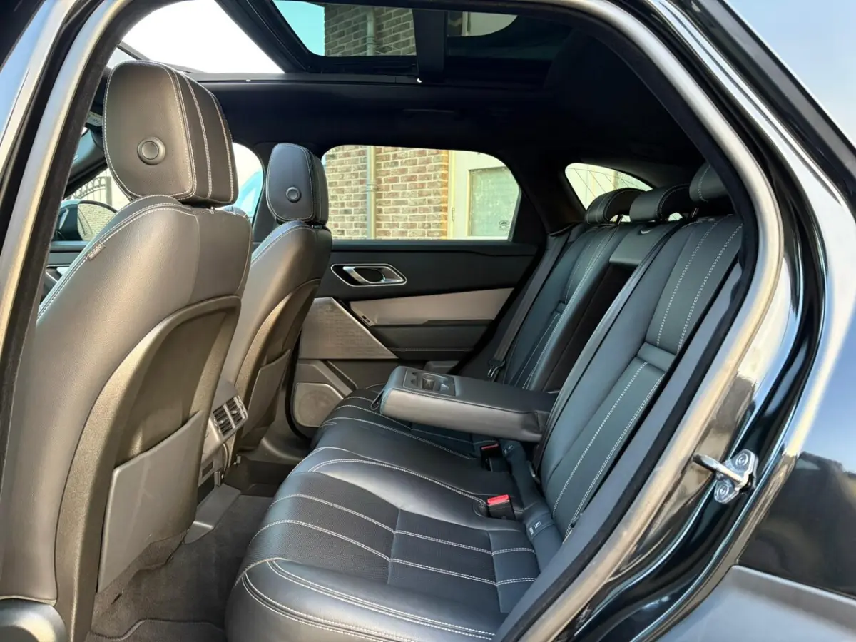 3.0 D275 AWD R-Dynamic HSE