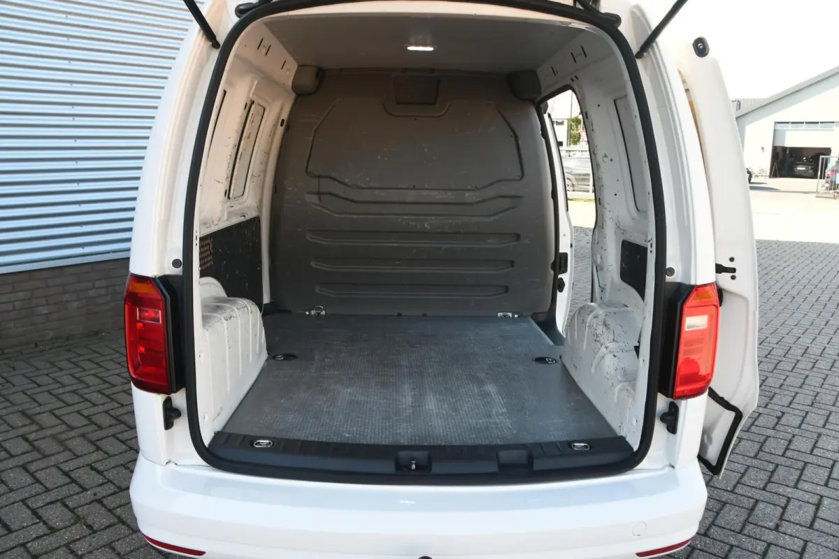 1.0 TSI L1H1 BMT AIRCO | CRUISE | CARPLAY