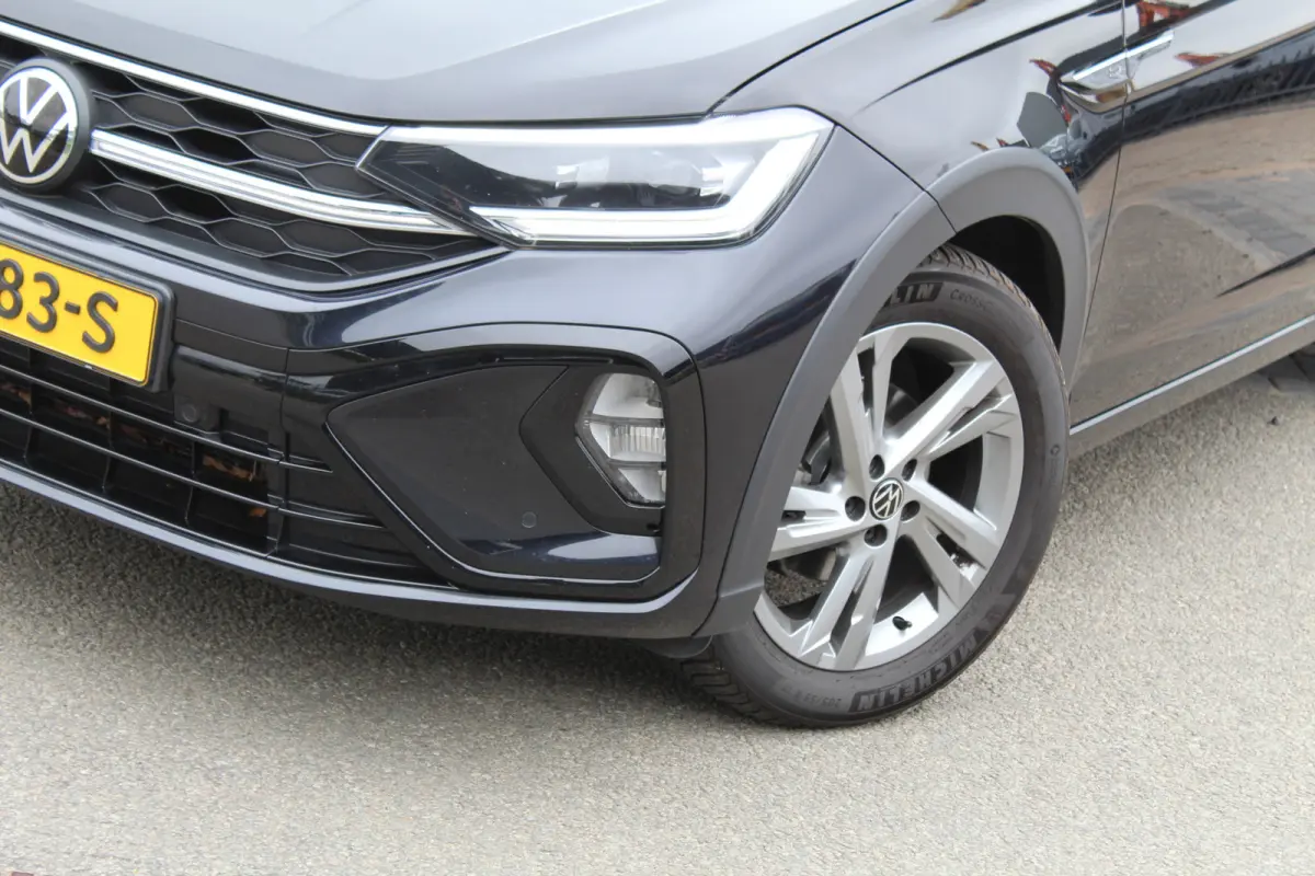 1.0 TSI R-Line Business | Camera | Apple carplay/Android auto