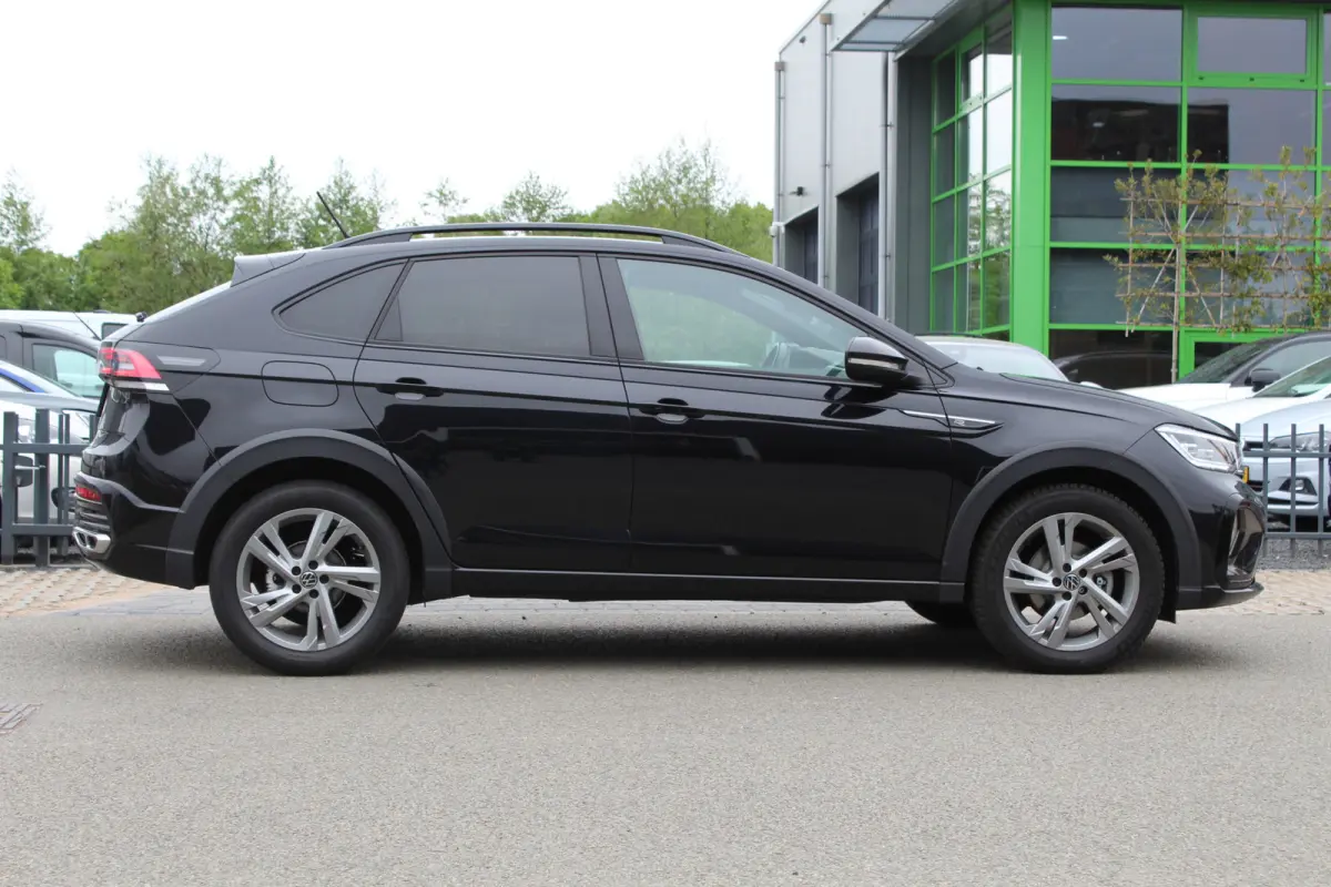 1.0 TSI R-Line Business | Camera | Apple carplay/Android auto