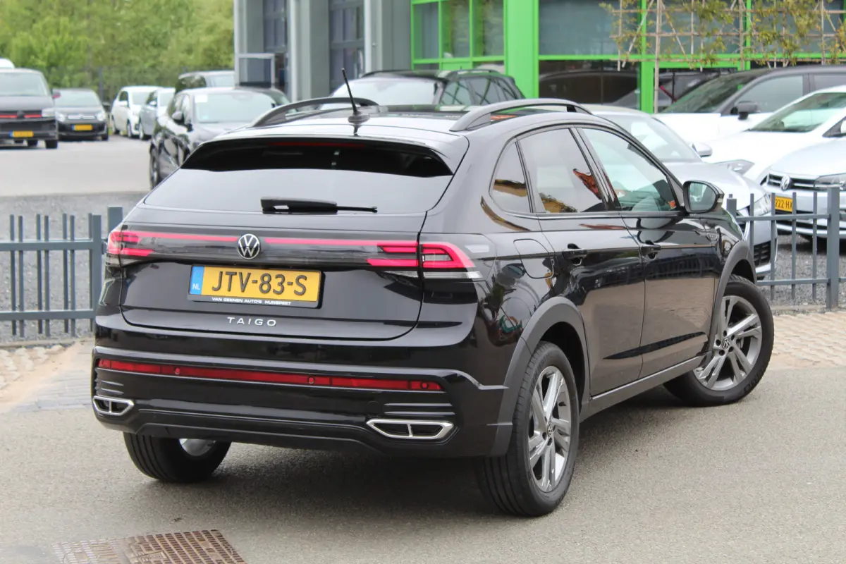 1.0 TSI R-Line Business | Camera | Apple carplay/Android auto