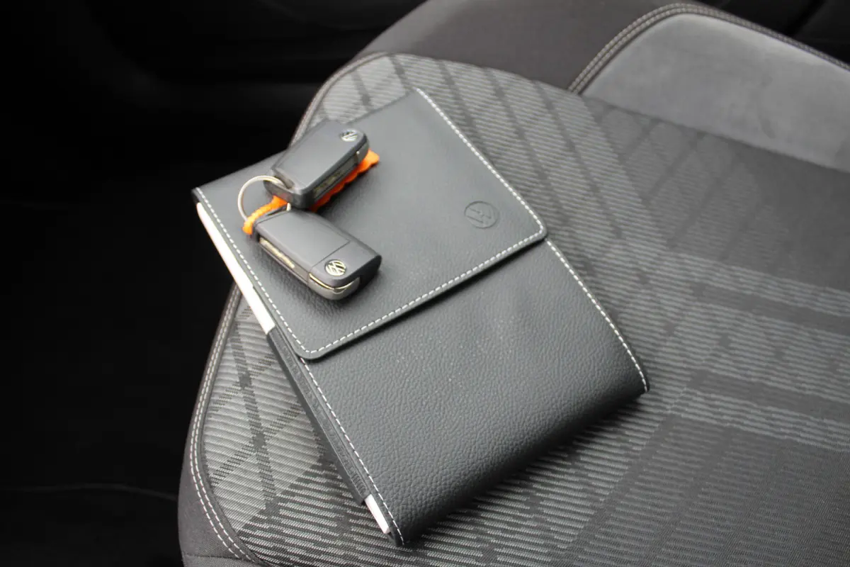 1.0 TSI R-Line Business | Camera | Apple carplay/Android auto