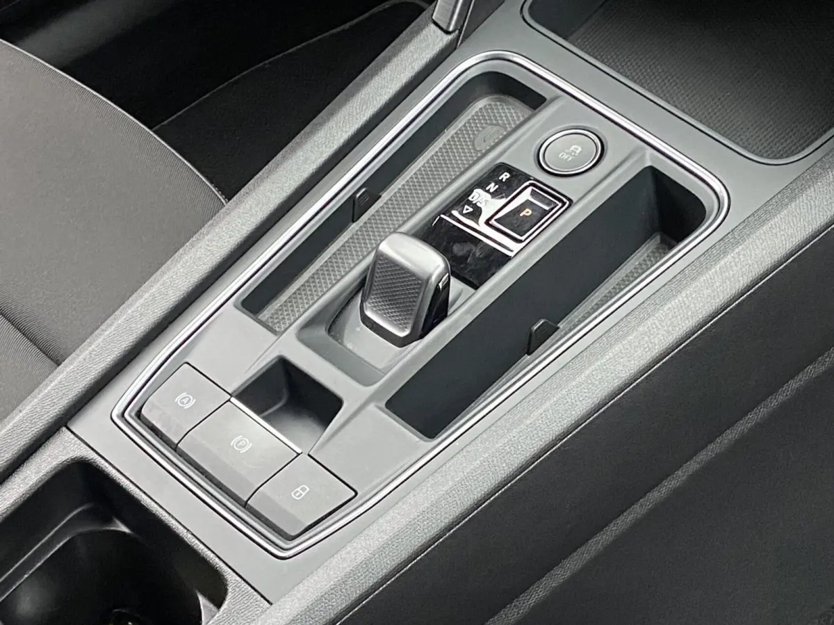 1.4 e-Hybrid VZ Copper Edition