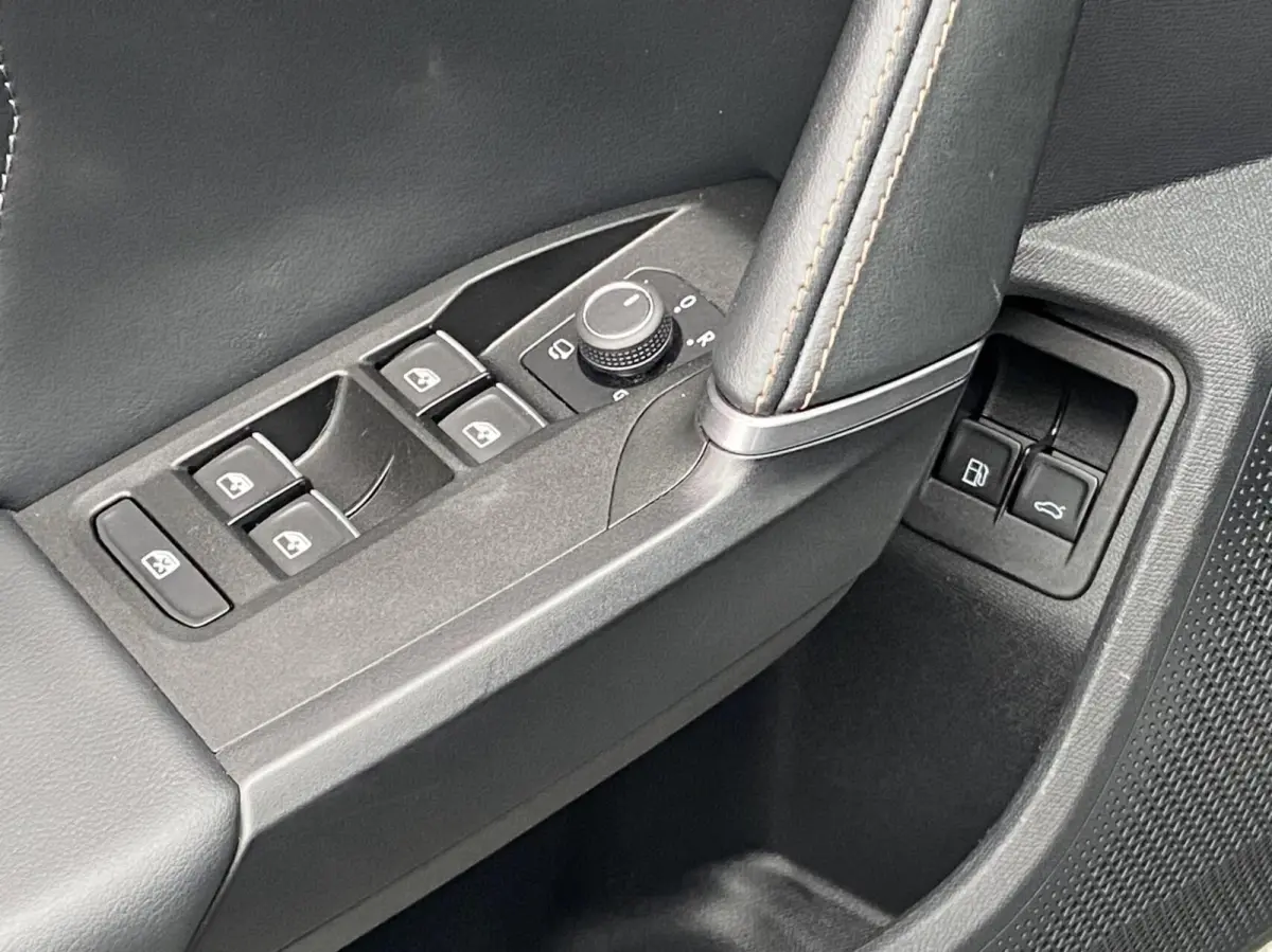 1.4 e-Hybrid VZ Copper Edition