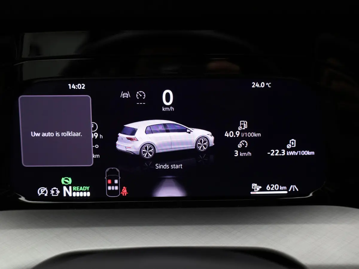1.5 eHybrid Life Edition 204 PK| Origineel Nederlands | 360 Camera | Dodehoekdetectie | 18 Inch Velgen | Apple Carplay | Parkeersensoren | Buitenspiegels Elektrisch Inklapbaar | Sfeerverlich