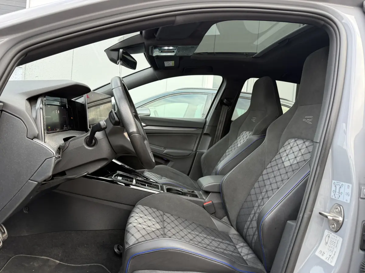 1.5 eTSI 150pk DSG R-Line Edition | Pano dak