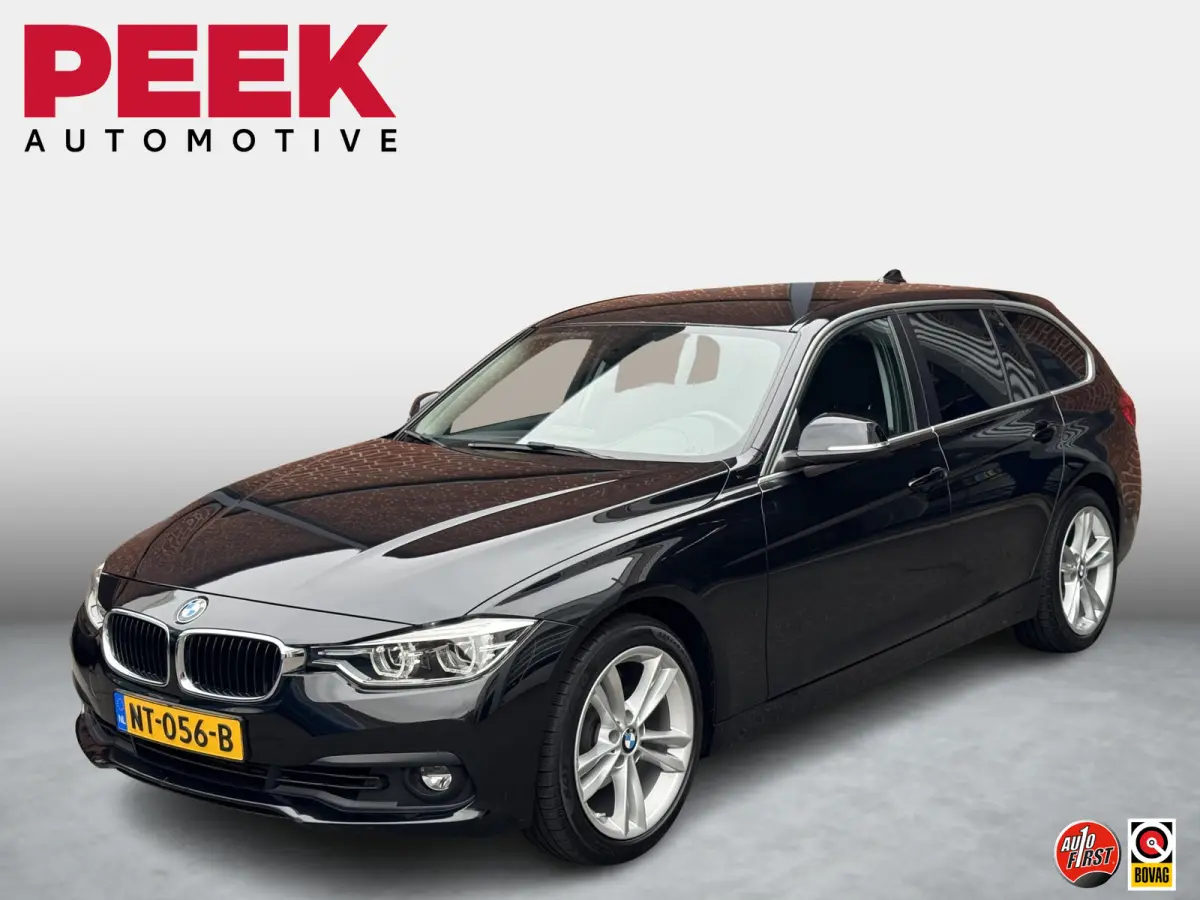 318i Executive | 18"LM velgen | Kofferklep Elektrisch | Led | Parkeersensoren |