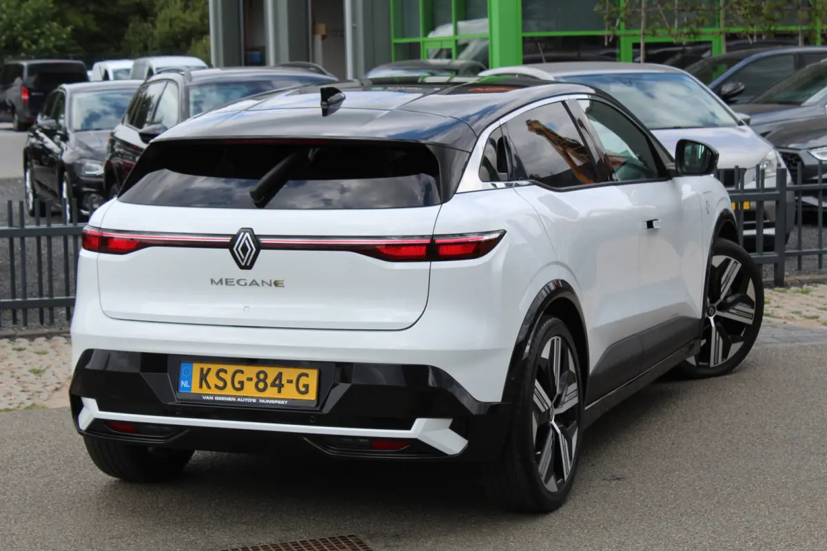 EV60 Super Charge Iconic | Rijklaar