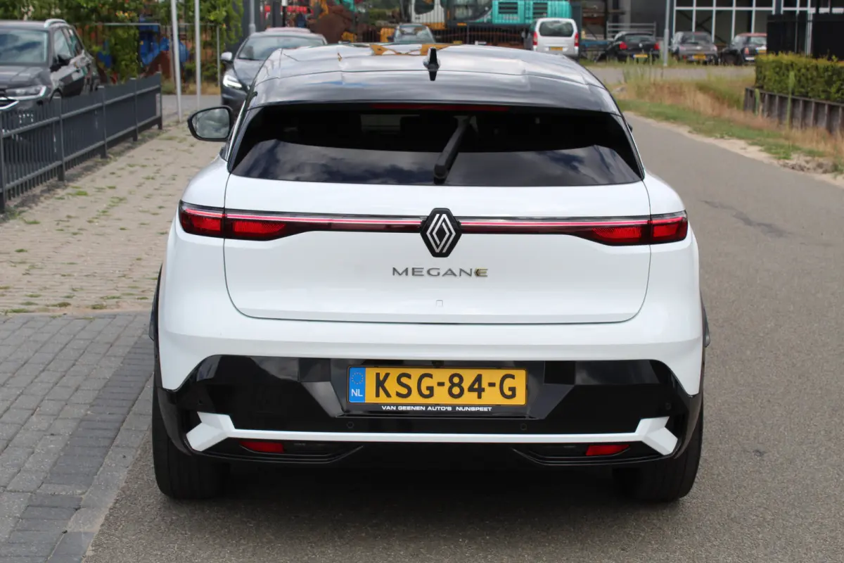 EV60 Super Charge Iconic | Rijklaar