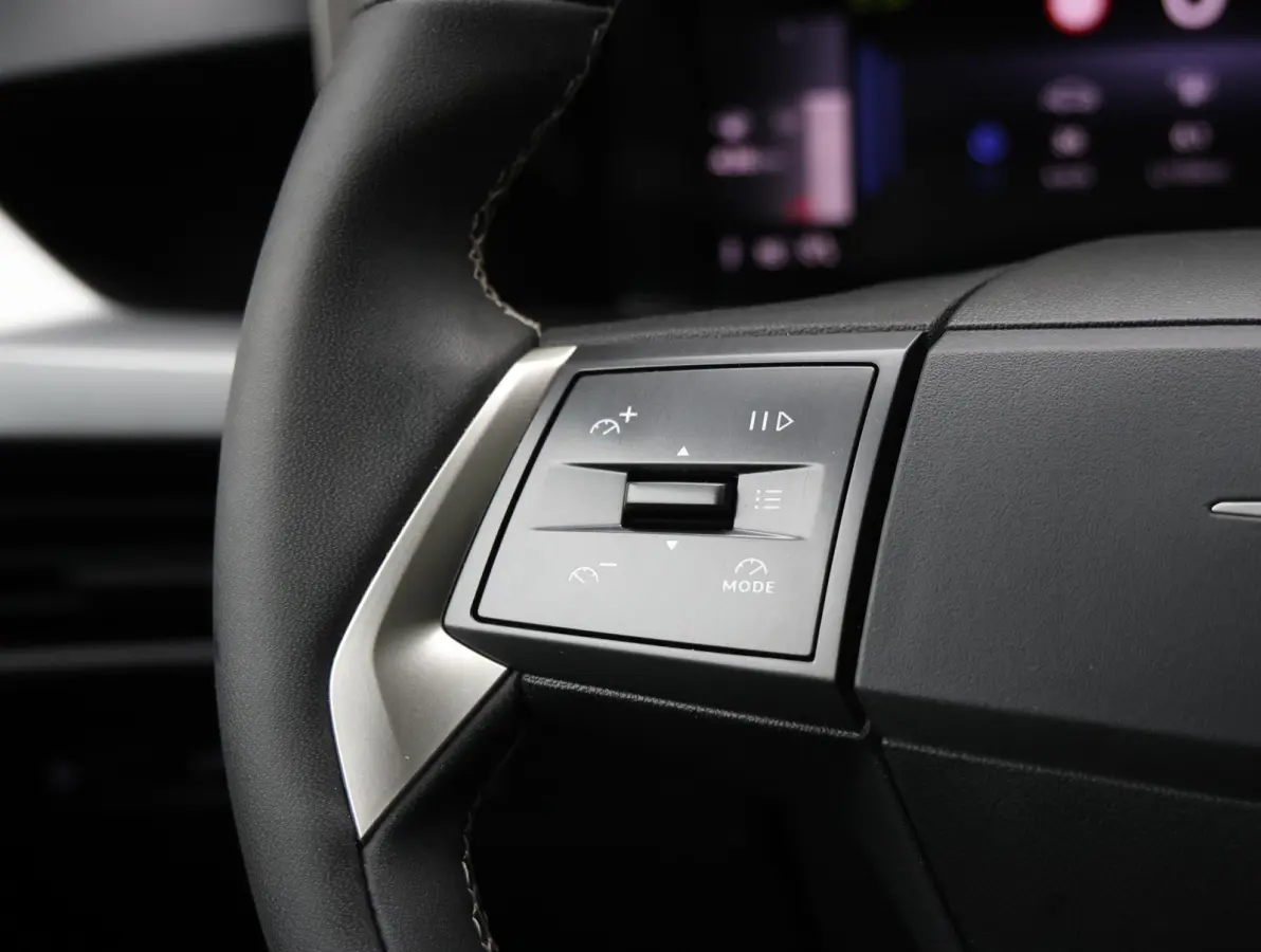 1.2 Turbo Hybrid GS 7p. | Navigatie | 7 persoons | Climate control | Camera | Apple en Android