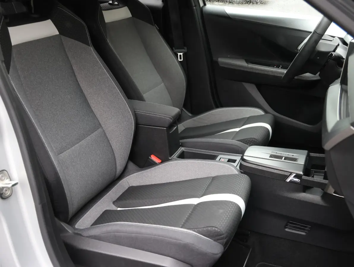 1.2 Turbo Hybrid GS 7p. | Navigatie | 7 persoons | Climate control | Camera | Apple en Android