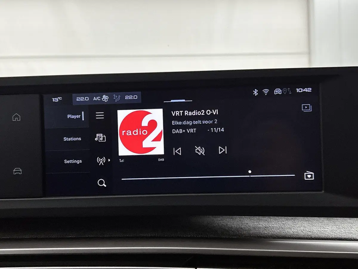 145pk Allure Hybrid | Apple Carplay/Android | Camera | Climate | LED lampen | 19"LMV | AUTOMAAT