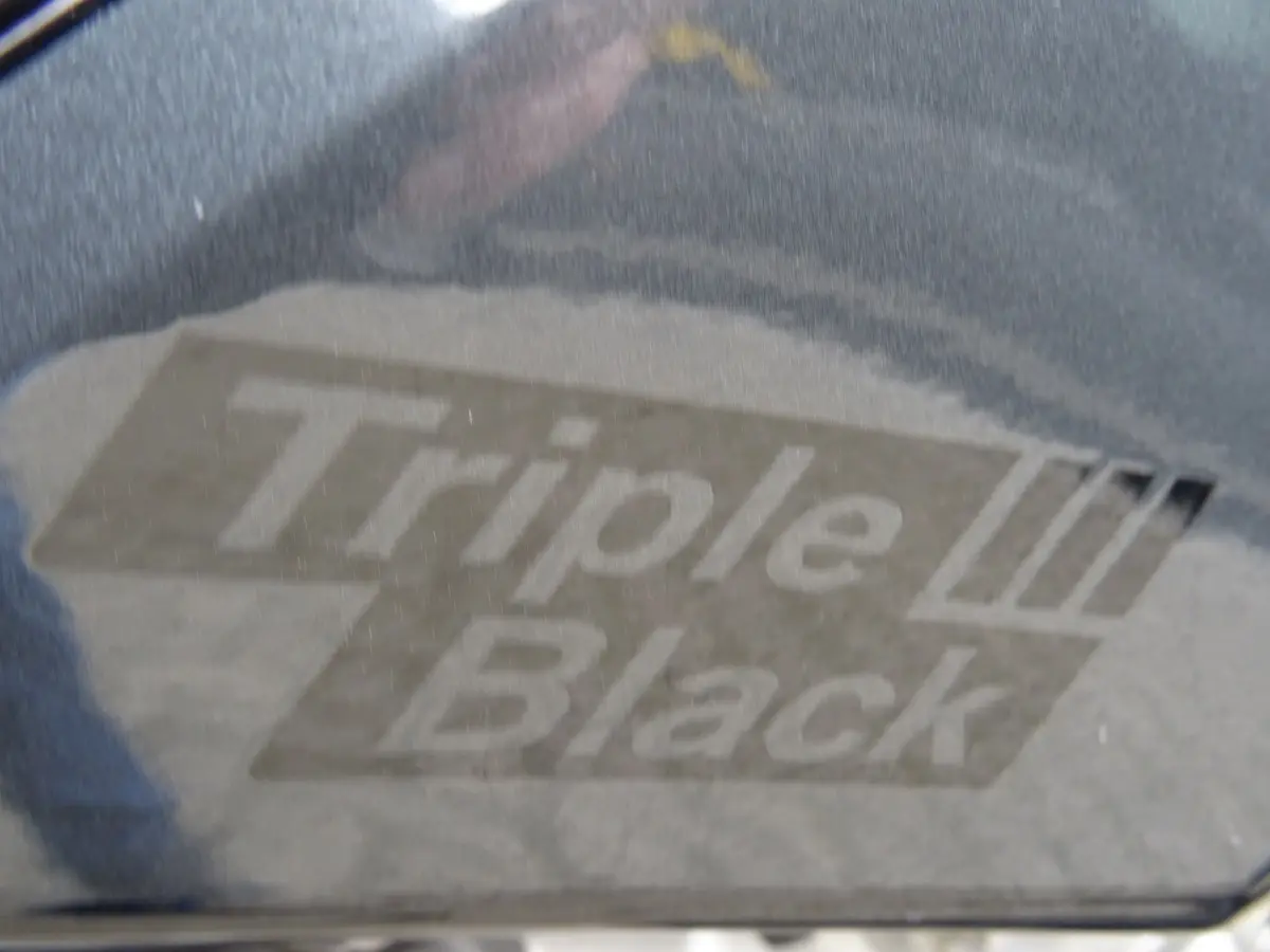 ABS TRIPLE BLACK