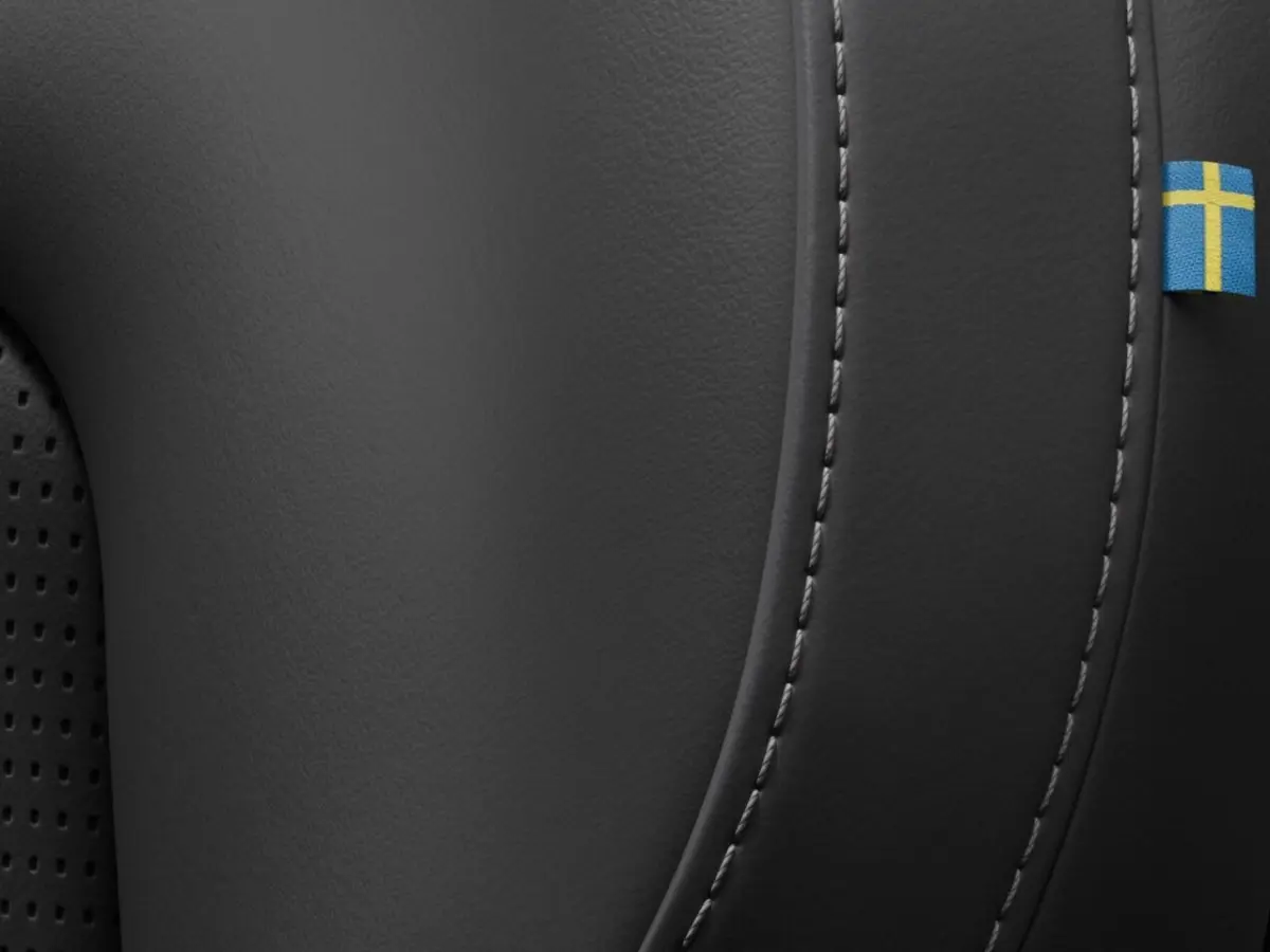 2.0 T6 Plug-in hybrid AWD Ultra Dark | 10A Schucko - Mennekes 7 meter laadkabel | Apple Carplay/Android Auto|telefoonintegratie premium | Bowers & Wilkins audiosysteem