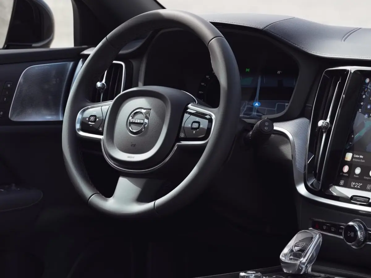 2.0 T6 Plug-in hybrid AWD Ultra Dark | 10A Schucko - Mennekes 7 meter laadkabel | Apple Carplay/Android Auto|telefoonintegratie premium | Bowers & Wilkins audiosysteem