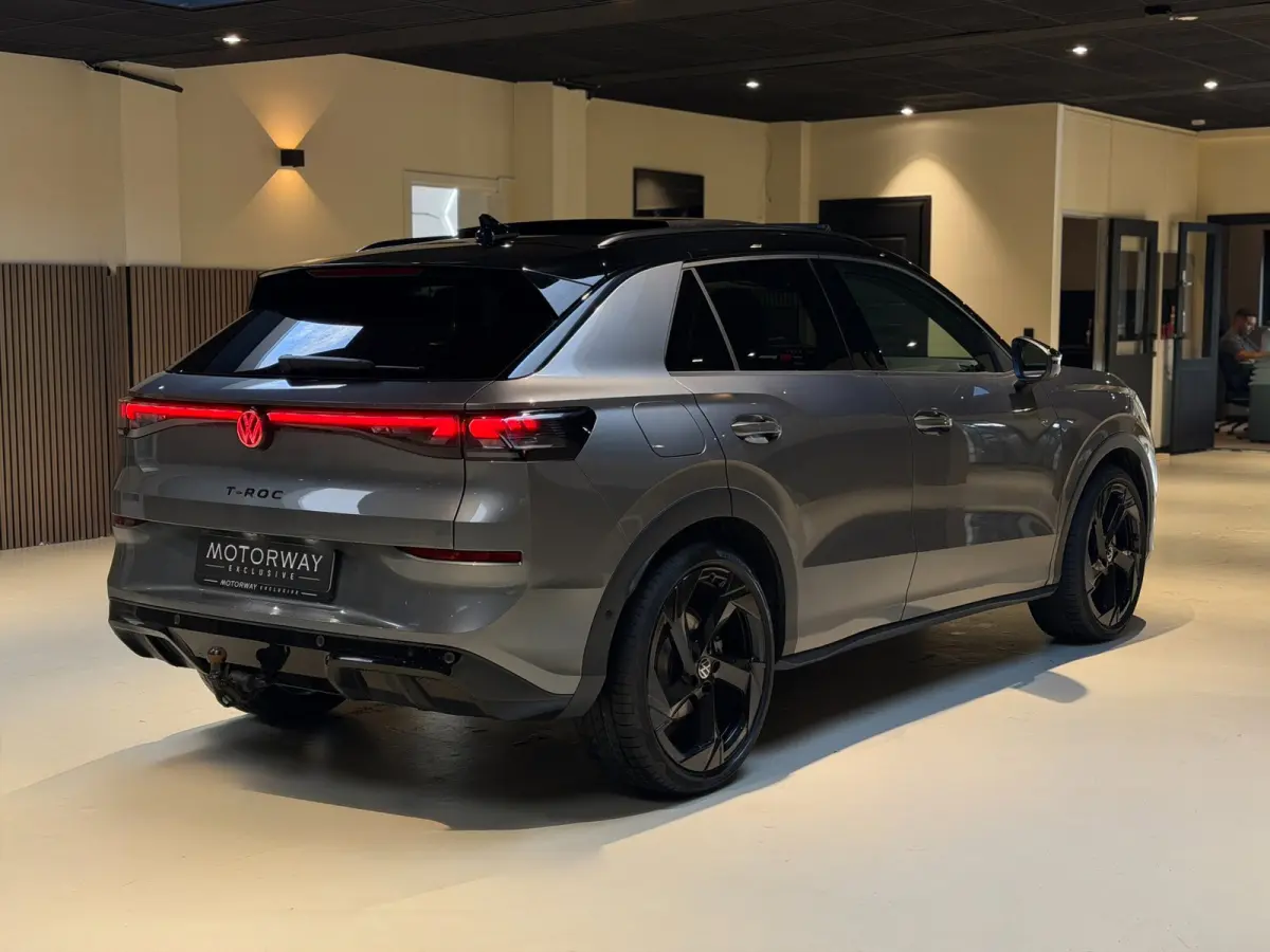 1.5 eTsi R-Line First Edition|Pano|Matrix|Keyless|H&K|HUD|360|