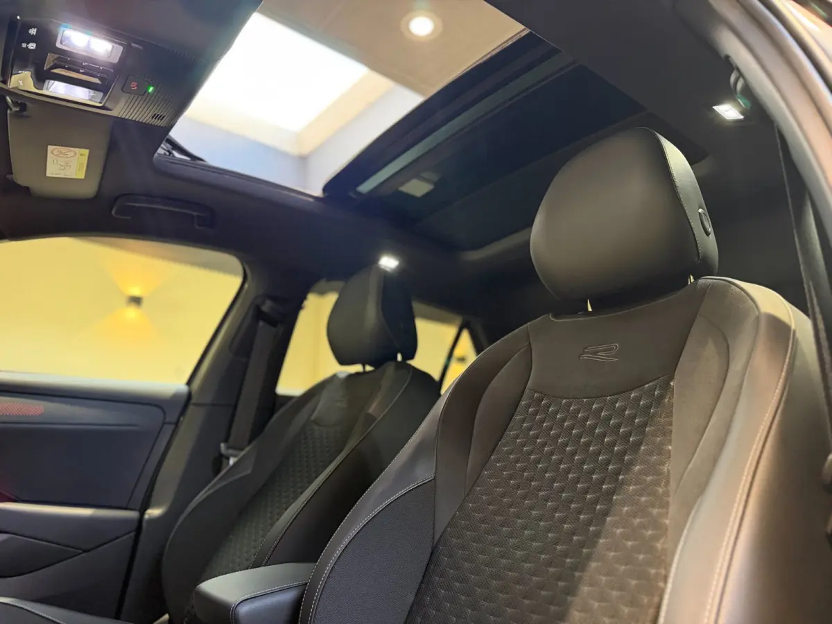 1.5 eTsi R-Line First Edition|Pano|Matrix|Keyless|H&K|HUD|360|