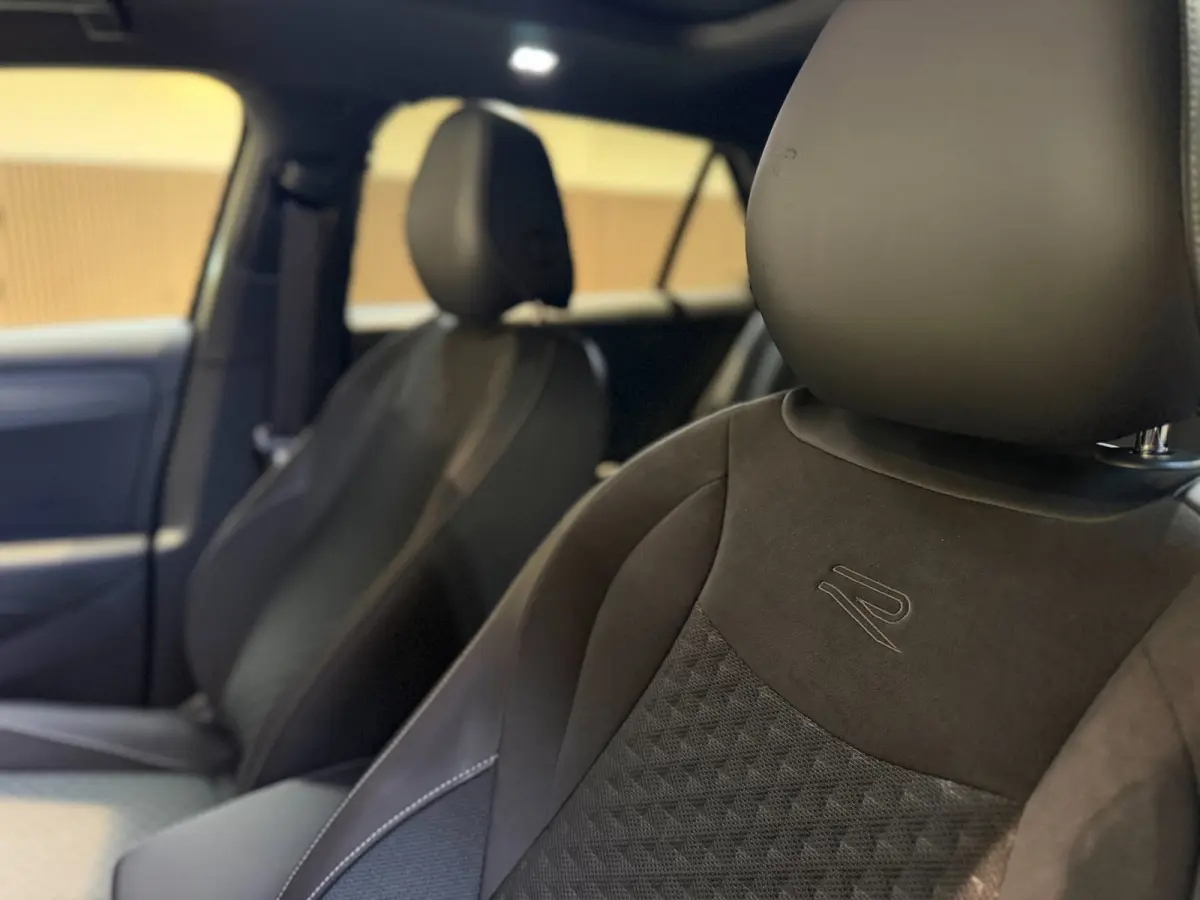 1.5 eTsi R-Line First Edition|Pano|Matrix|Keyless|H&K|HUD|360|