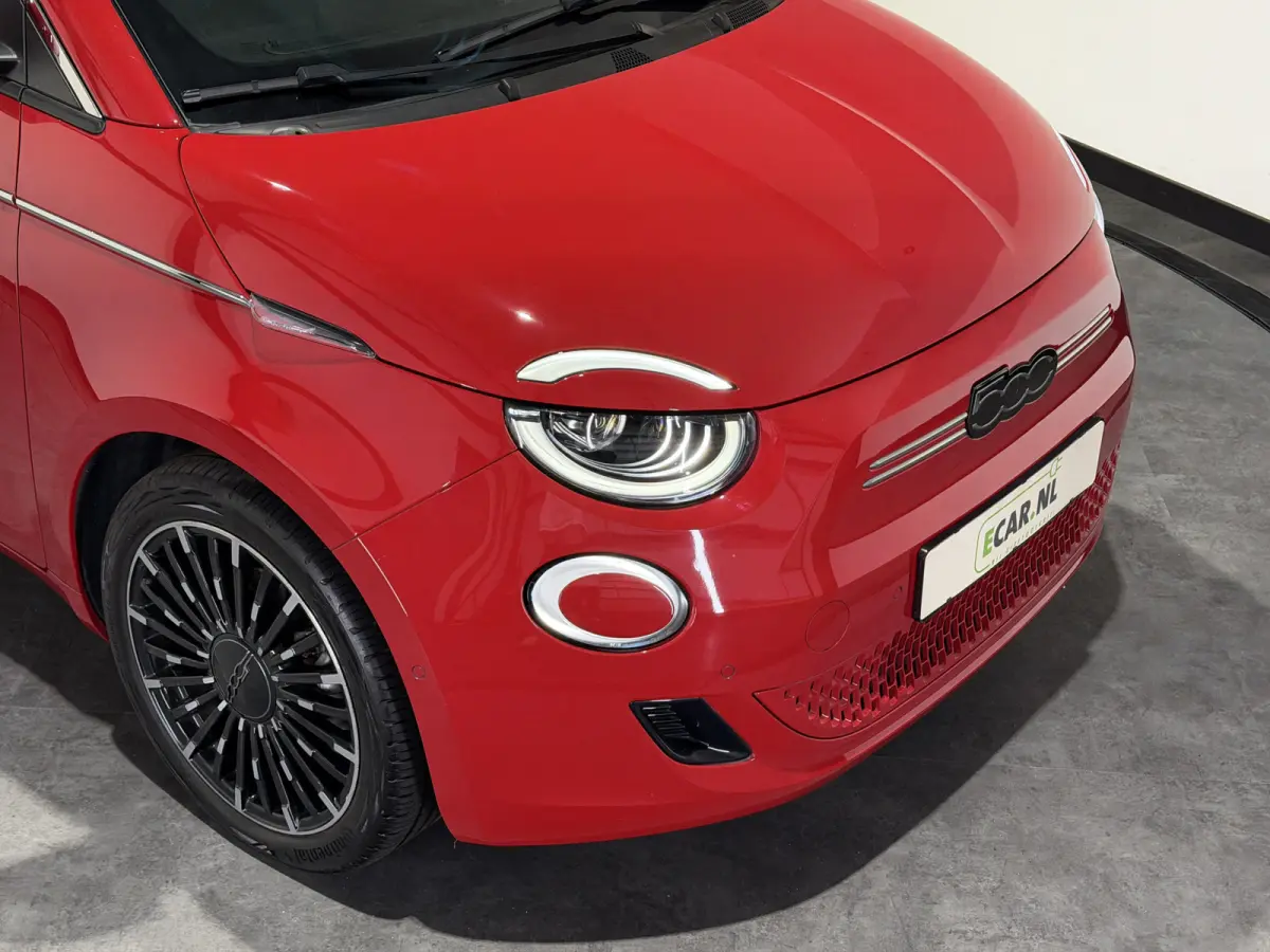 La Prima 42 kWh | Luxe Leder | ACC | Keyless
