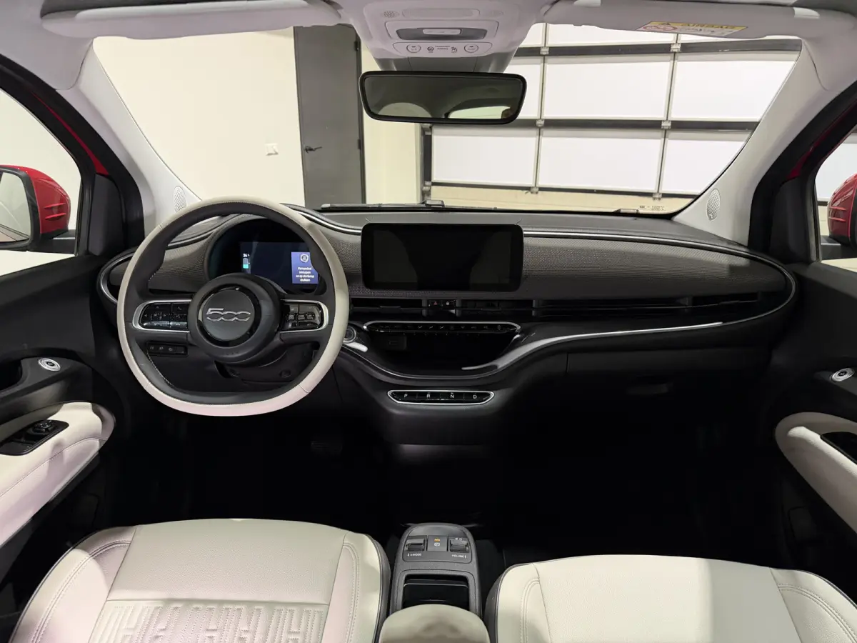 La Prima 42 kWh | Luxe Leder | ACC | Keyless