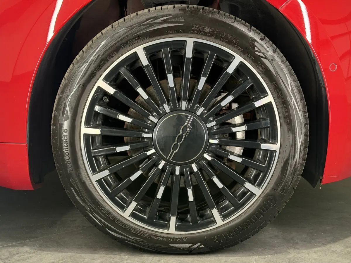 La Prima 42 kWh | Luxe Leder | ACC | Keyless
