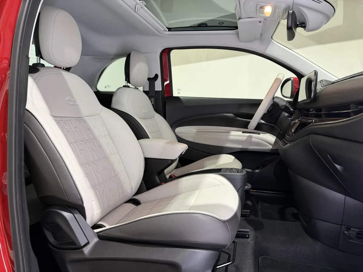 La Prima 42 kWh | Luxe Leder | ACC | Keyless